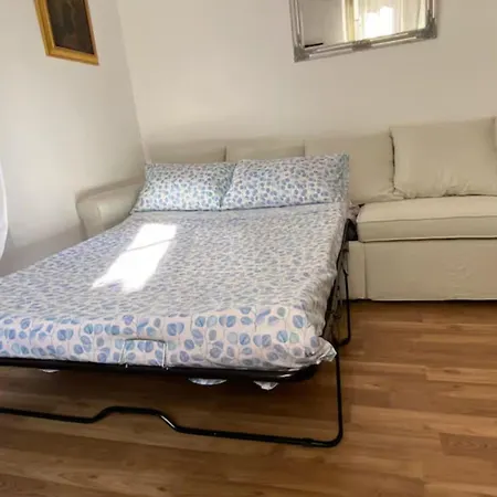Apartment Old Town-novigrad 20 M From The Sea - One Bedroom Novigrad Istria