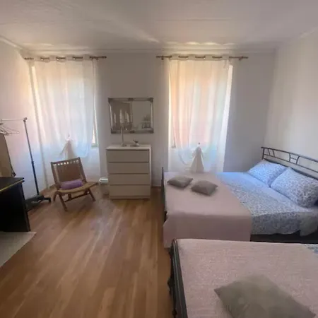 Old Town-novigrad 20 M From The Sea - One Bedroom *